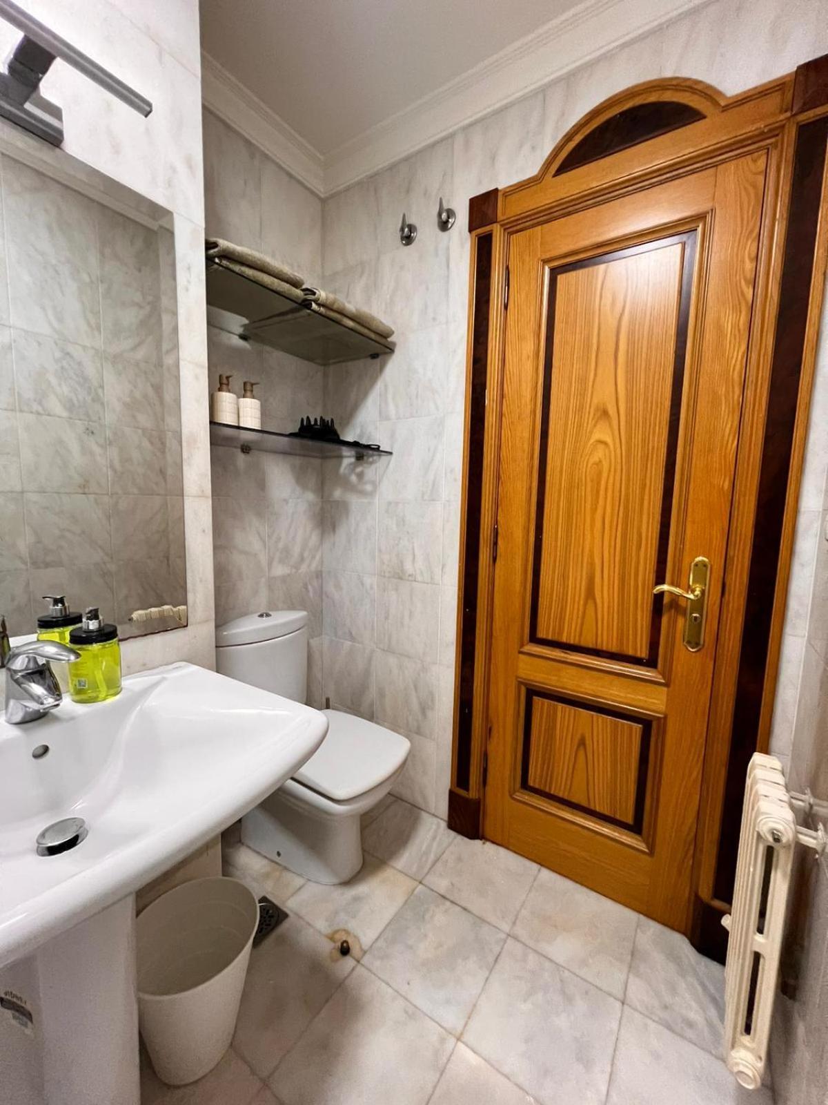 Central Suites Isabel II فيجو المظهر الخارجي الصورة